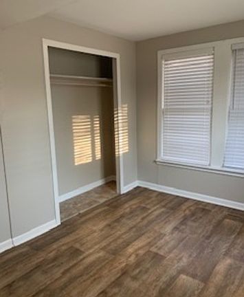 5th image of 1507 Steves Ave
