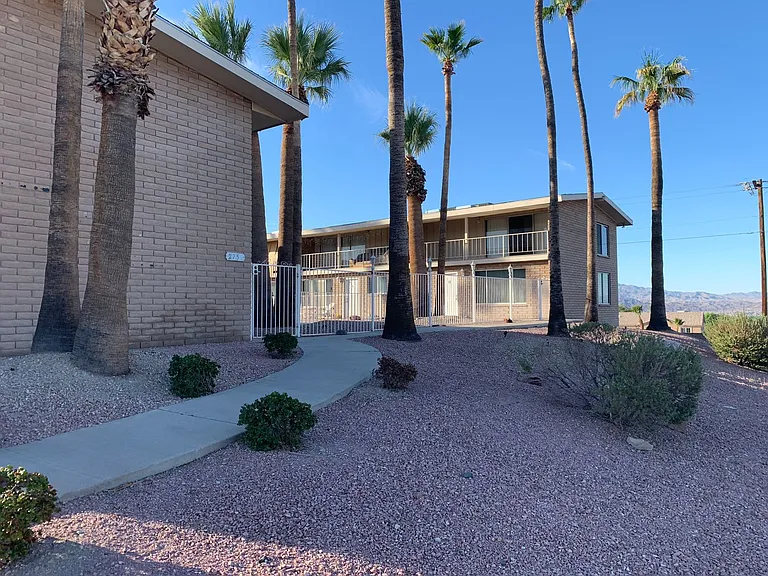 2750 Palo Verde Blvd S — Photo 3