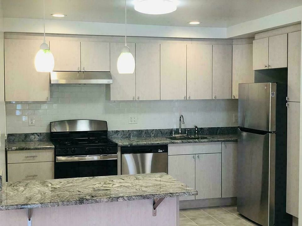 1st image of 7111 110th St APT 1C