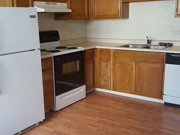 2nd image of 540 Ortiz Dr SE APT B
