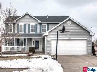 2606 Arrowhead Ln, Bellevue, NE 68123