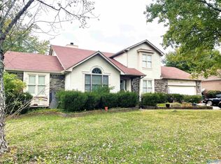 6407 Thistle Ln NW, Huntsville, AL 35810