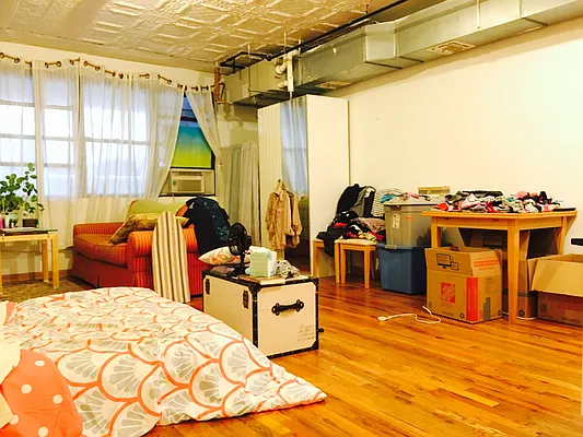 Rented by Nooklyn NYC LLC | media 25