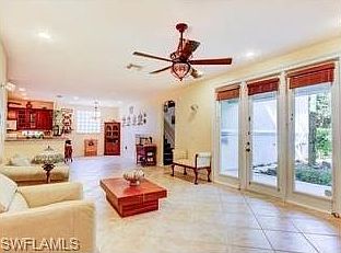 4th image of 1620 Fenton Dr