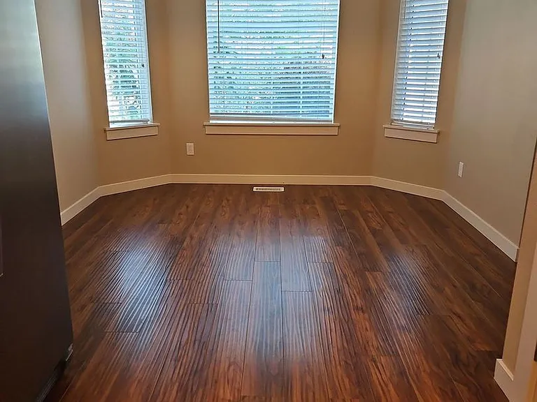 5664 N Hertford Way — Photo 3