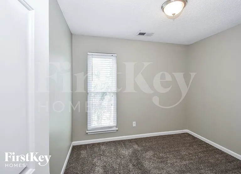 4570 Fawn Hollow Cv — Photo 12