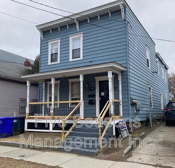 15 Allen St #2 — Photo 1