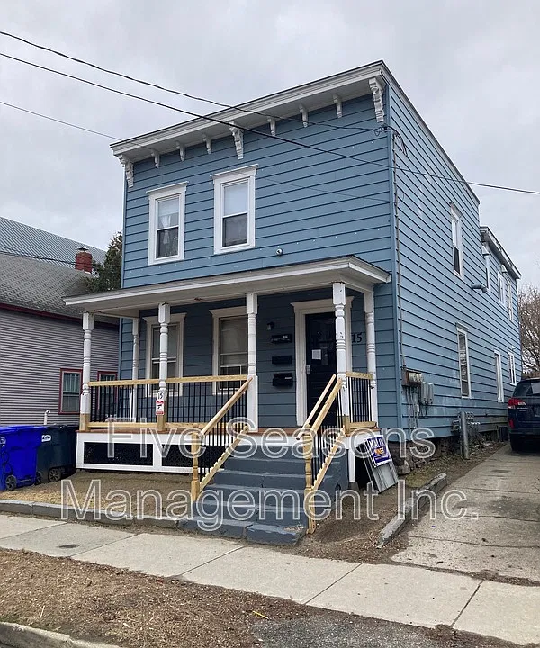 15 Allen St #2
