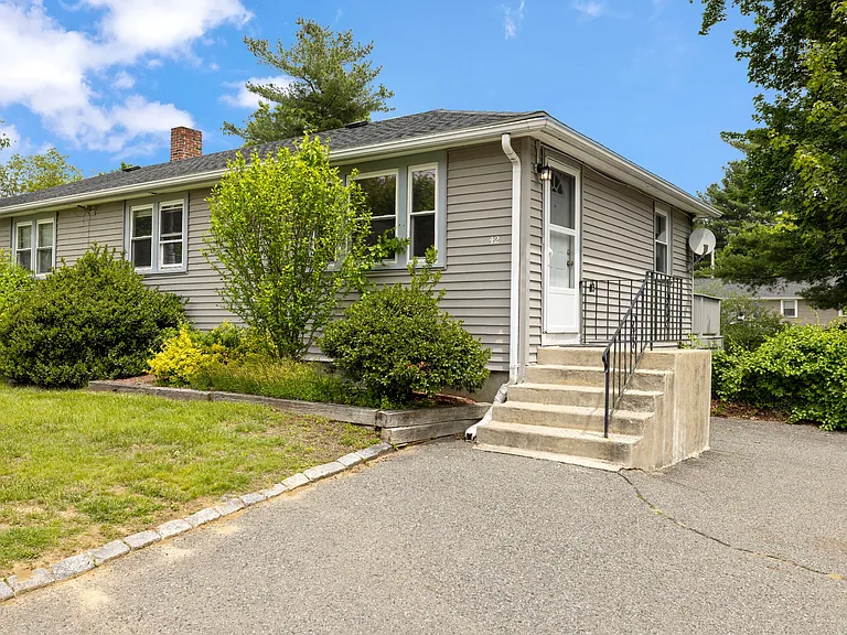 42 Neillian St — Photo 25