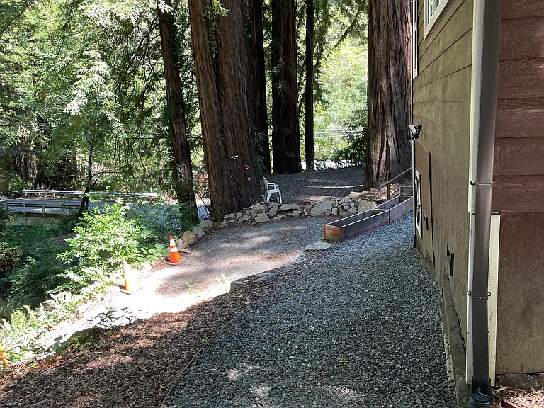 5445 Cazadero Hwy #B — Photo 18