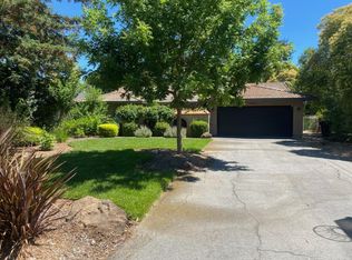 19425 Marna Ln, Sonoma, CA 95476