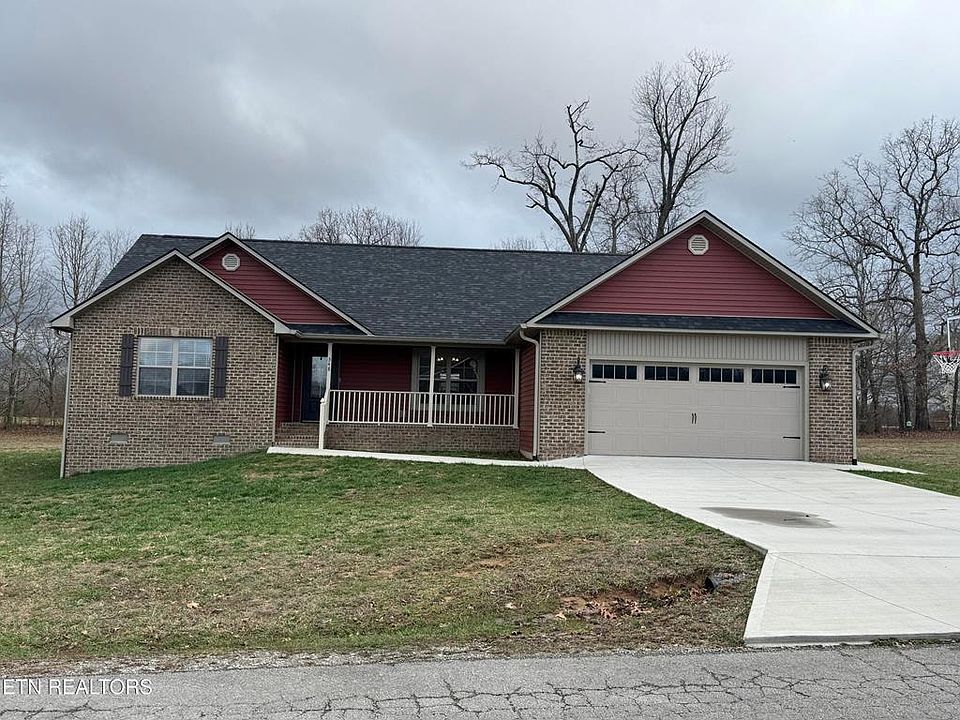 1st image of 348 Colby Cir
