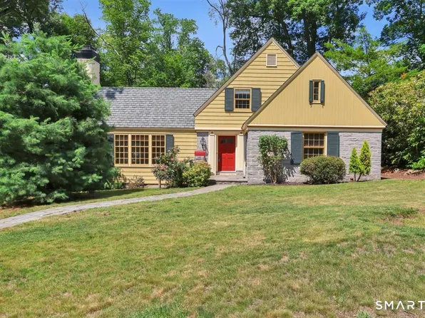 38 Knollwood Road, North Haven, CT 06473