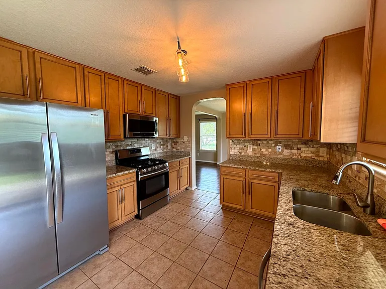 15523 Jane Grv — Photo 14
