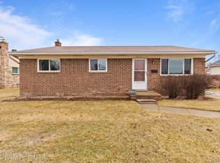 5848 Merriman Rd, Garden City, MI 48135