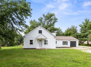 604 S Jefferson St, Kearney, MO 64060