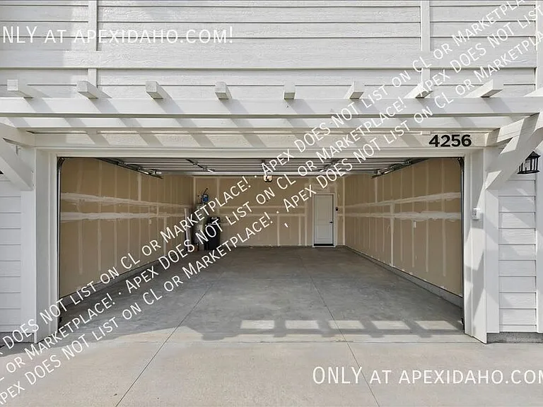 4256 W Topeka St — Photo 37