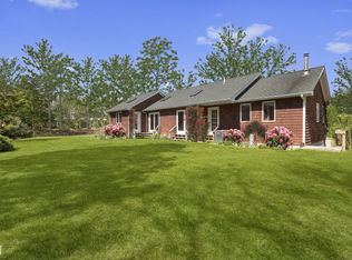 60 Woodbine Dr, East Hampton, NY 11937