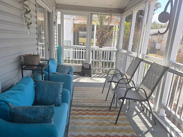 36102 Citrus Blvd — Photo 3
