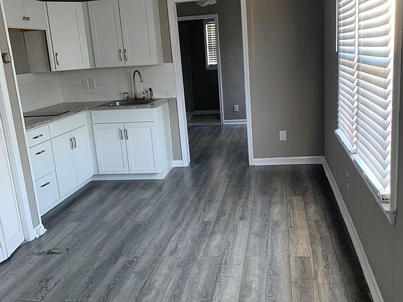 2nd image of 1501 Carmack Blvd Ste D