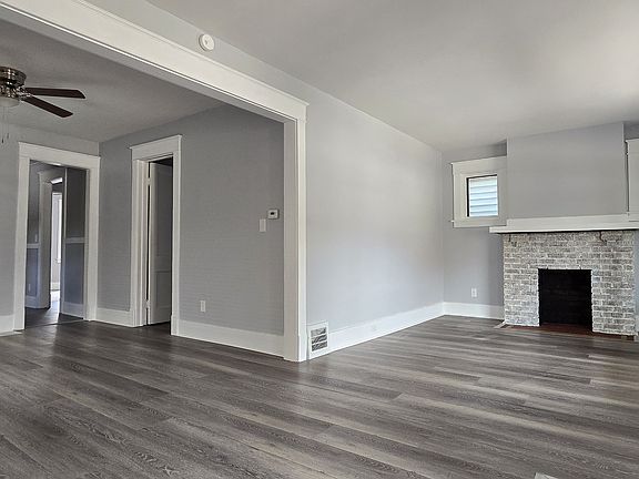 2nd image of 1055 W 26th St #1