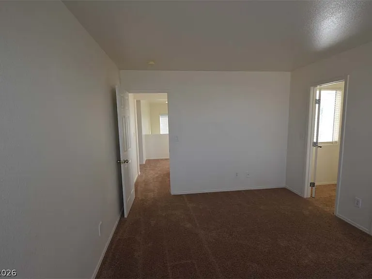 6670 Tulip Falls Dr #0 — Photo 31