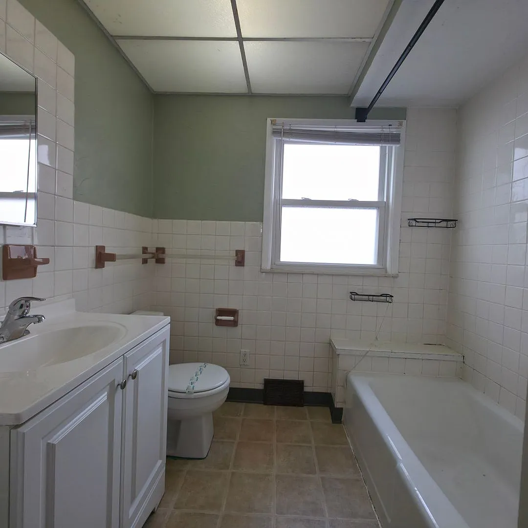 fs1363 Cranford Ave — Photo 4