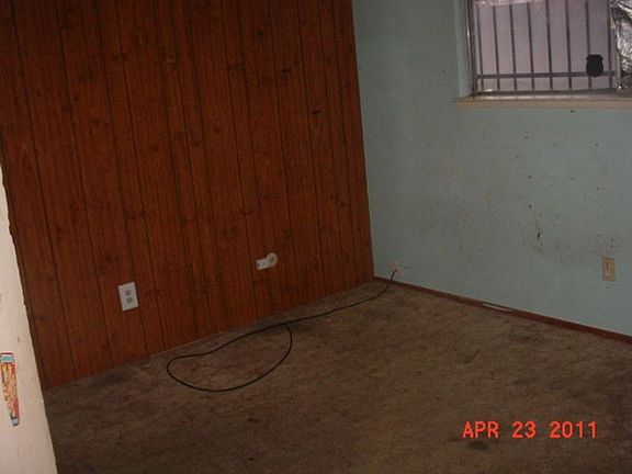 3rd image of 3313 Greenwood Pl