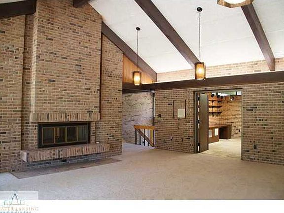 5th image of 6150 E Skyline Dr