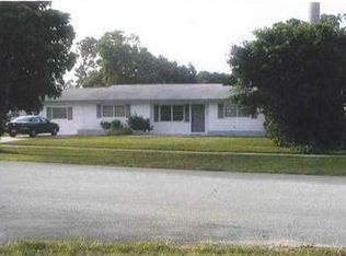 5849 Fair Green Rd, West Palm Beach, FL 33417