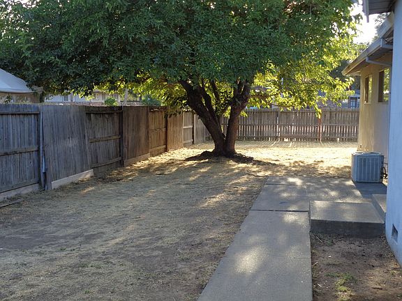 2nd image of 7425 Saint Philomena Way