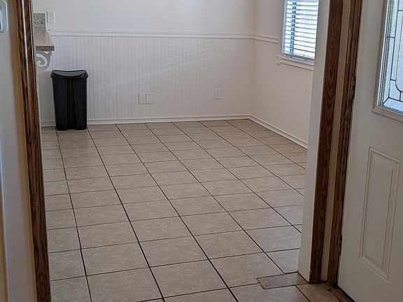 View of dining room (connects to living room)