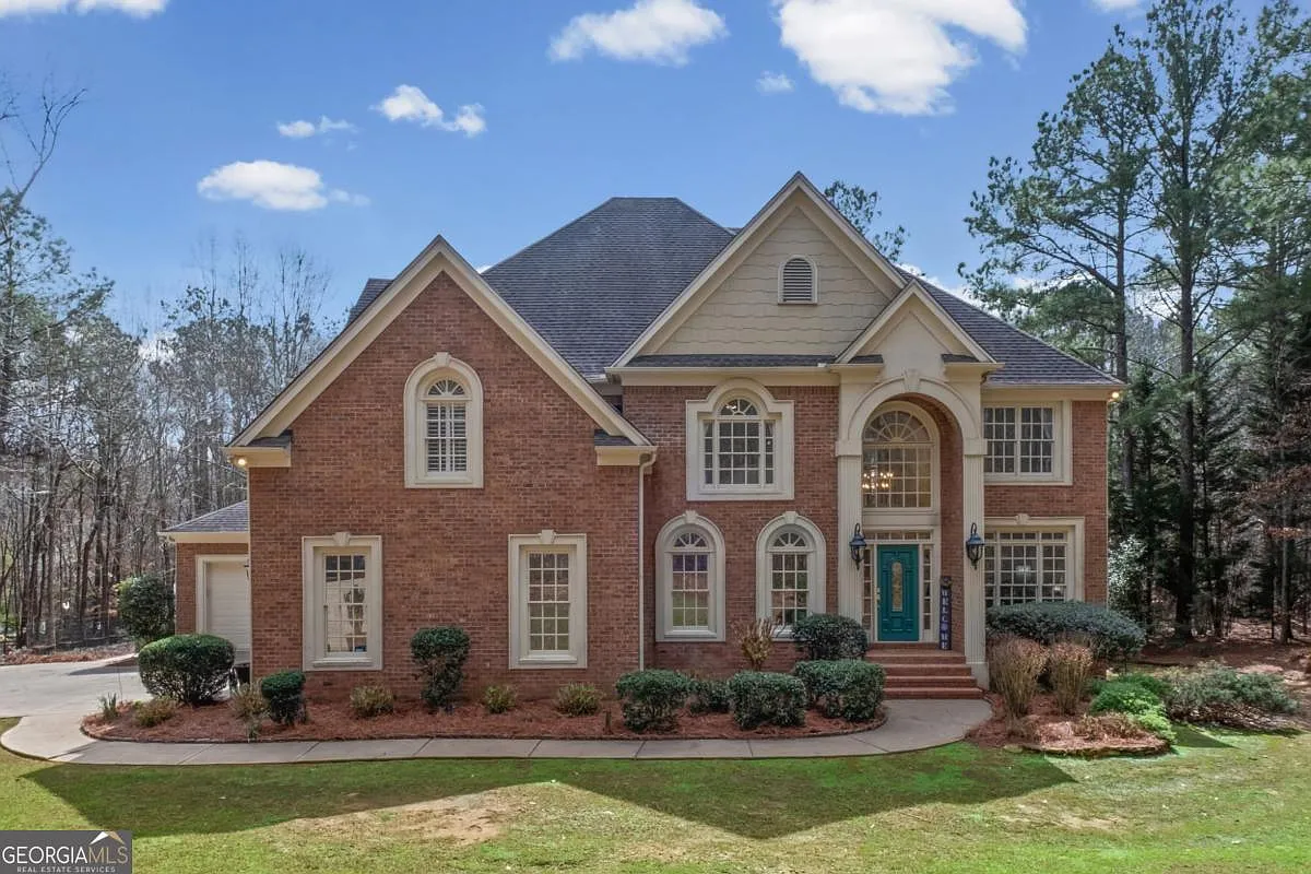 105 Smith Forest Ln photo 1