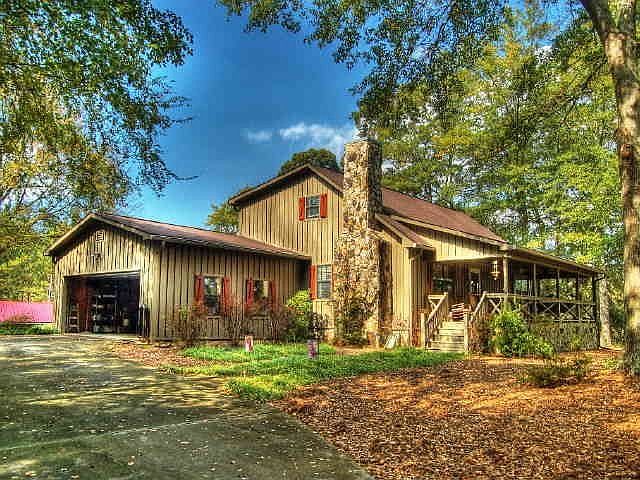 2nd image of 8085 Mount Carmel Rd