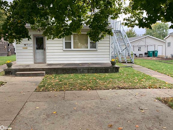 3rd image of 410 W Main St