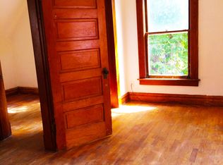 218 SW Western Ave, Topeka, KS 66606