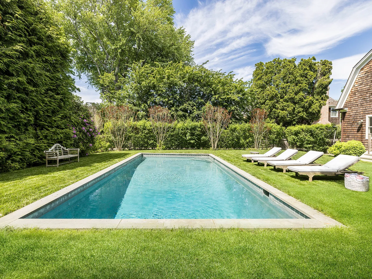 East Hampton Village Traditional — Photo 3