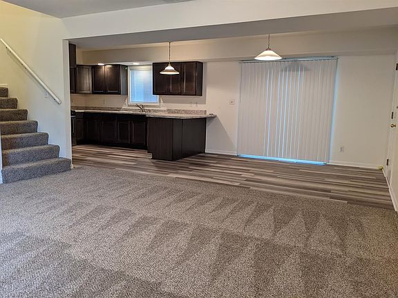3rd image of 1333 Oakwood Ave #1333