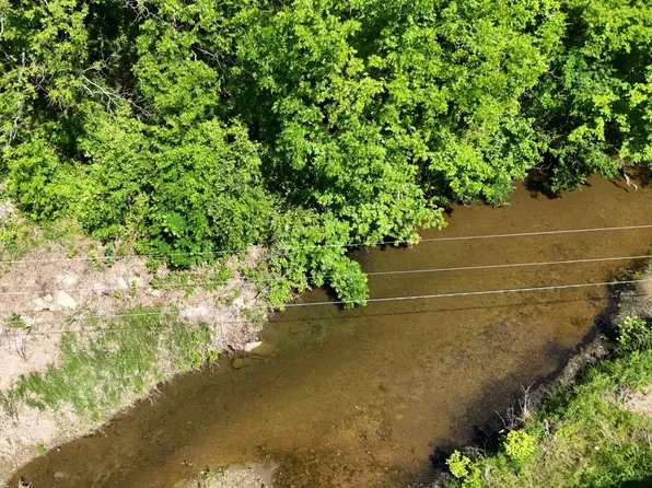Locust Grove Rd, Locust Grove, AR 72550