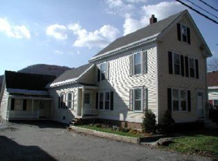 214 Main St, Proctorsville, VT 05153