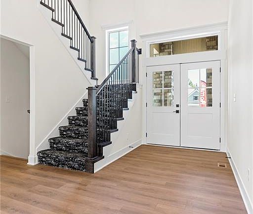 2nd image of 4540 NE Sherwood Dr