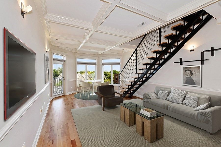 1st image of 1890 N Milwaukee Ave #4B
