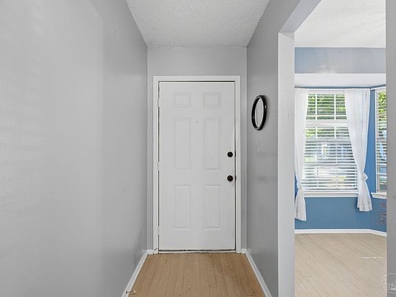 5th image of 6222 Chablis Ln