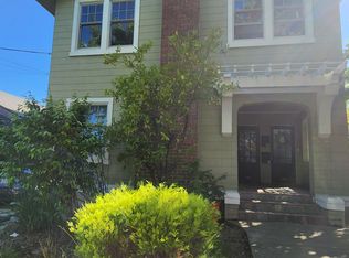131 Sunnyside Ave, Oakland, CA 94611