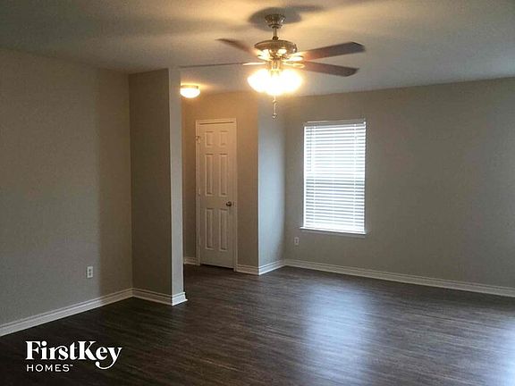 4th image of 605 Trillium Ln