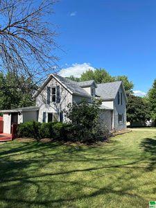 206 E Southwind Dr, Schaller, IA, 51053