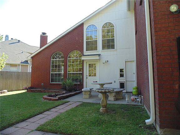4th image of 416 Lemontree Ln