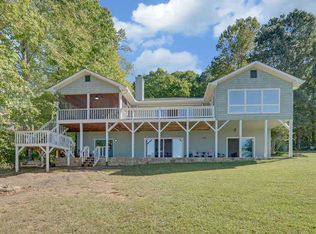 403 Licklog Rd, Hayesville, NC 28904