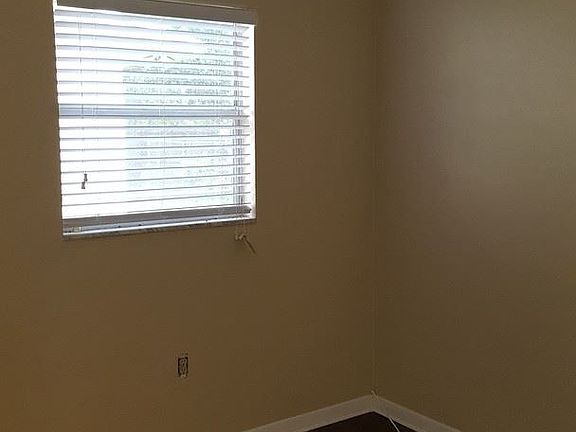 4th image of 1005 Fairburn Ave