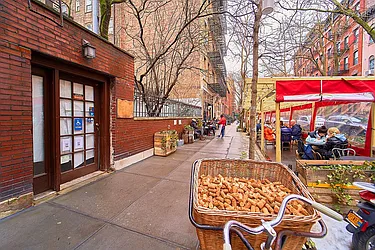 Rented by Living New York